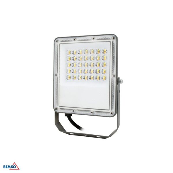 C64-LFP-030DG-CCT BEMKO REFLEKTOR LED SMD  30W 3CCT 2700lm PRAJNA IP65 SIVI
