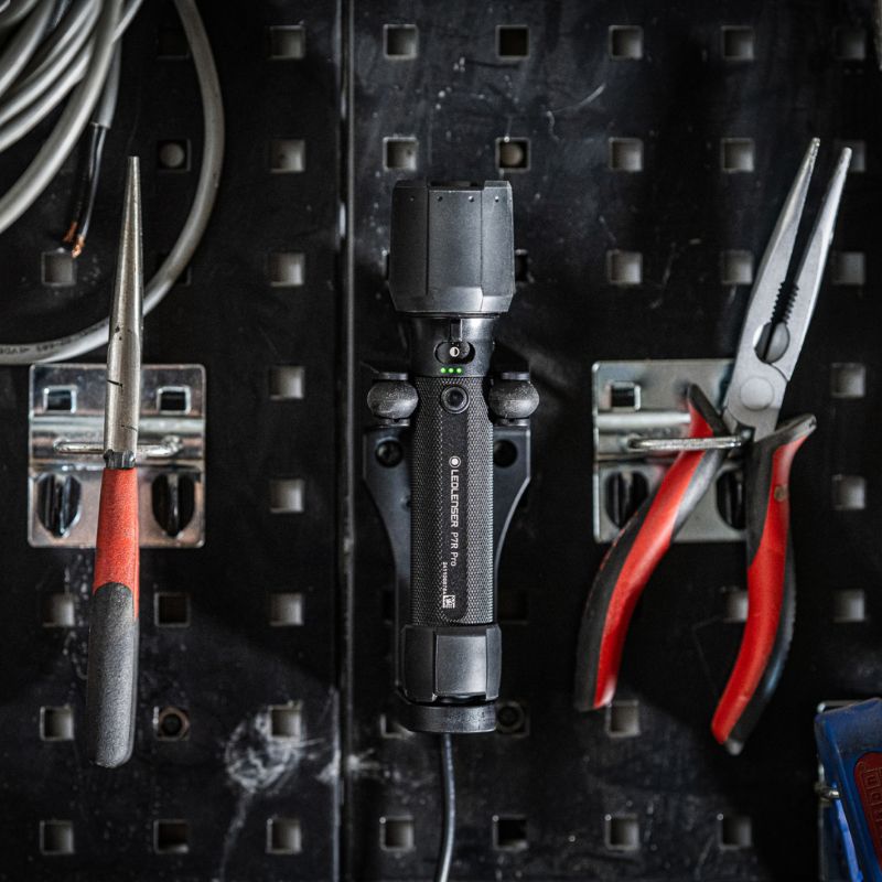 LEDLENSER 503103 Ledlenser P7R PRO punjiva LED ručna svjetiljka